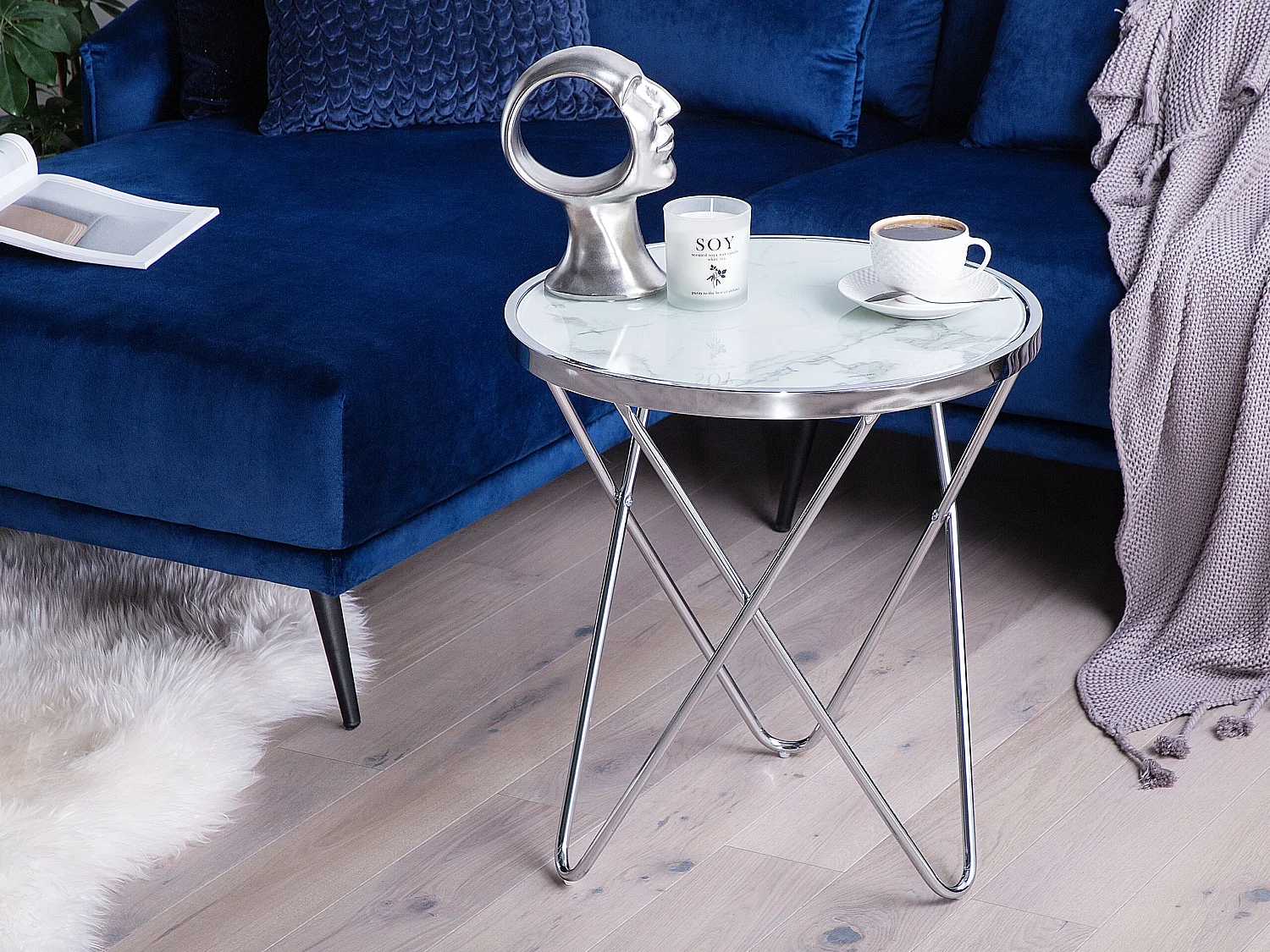 Beliani Meridian, table d’appoint en verre, photo du marchand