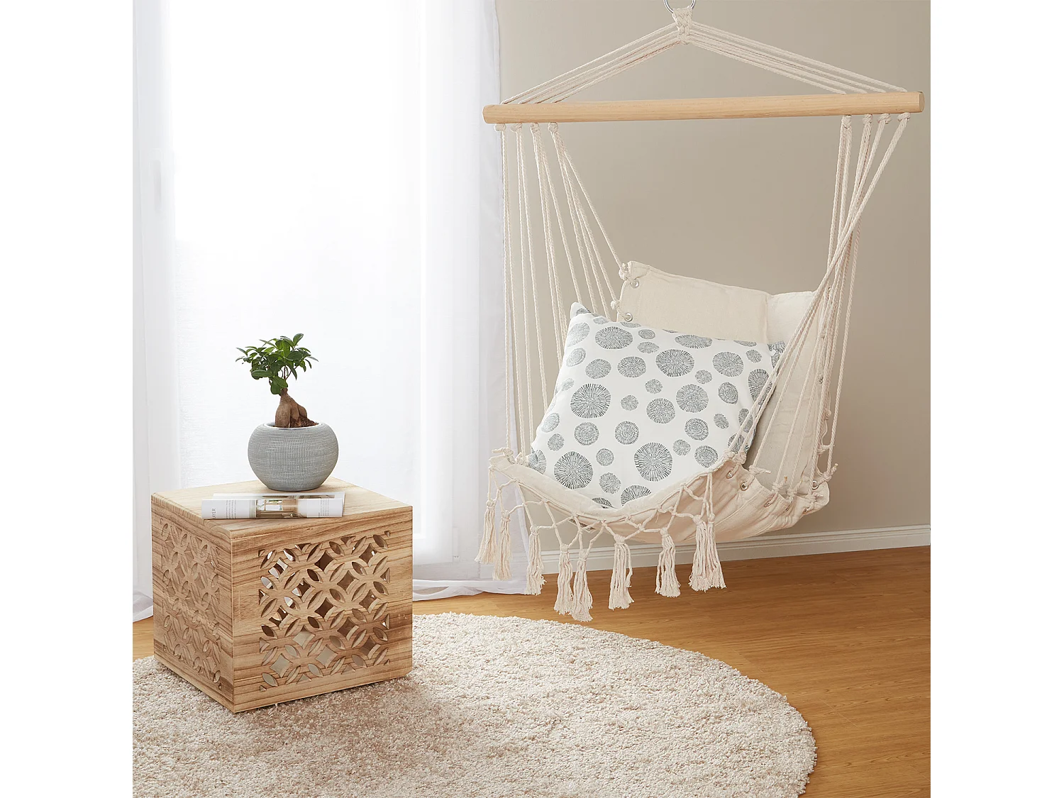 Vente-unique, table d’appoint en bois, photo du marchand